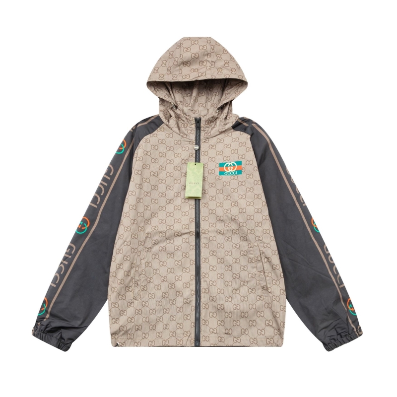 G*u*i coats